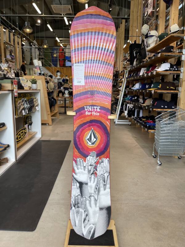 22-23【NITRO】 BEAUTY × VOLCOM 147cm | ムラサキスポーツの中古