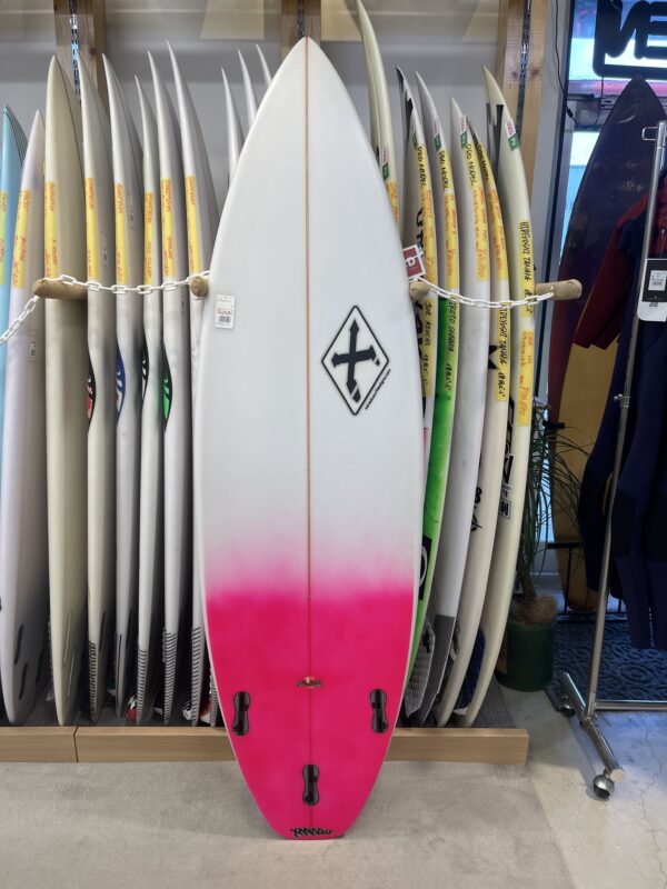 XANADU】VIPER 5'10 | ムラサキスポーツの中古バリューサーフボード