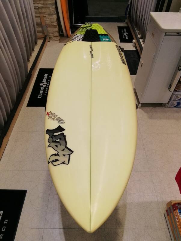 SHIN】5'5″ | ムラサキスポーツの中古バリューサーフボード