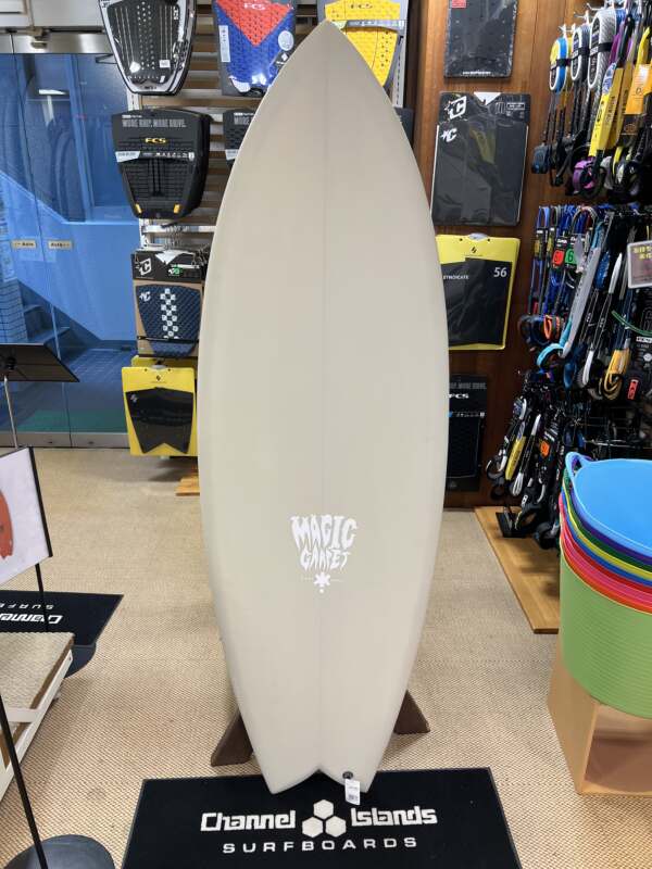 MAGIC CARPET】DARK WATER DAGGER CRM 5'10″① | ムラサキスポーツの