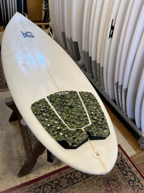 SEQUENCE】6'4 | ムラサキスポーツの中古バリューサーフボード