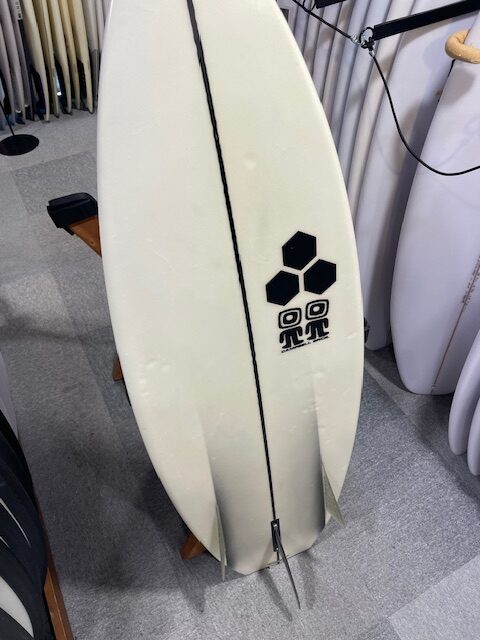 CHANNEL ISLNDS】BONZER 3D 5'5 (専用FIN付き) | ムラサキスポーツの中古バリューサーフボード