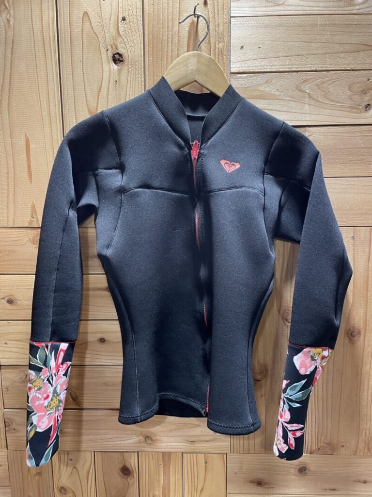 中古 RINCON Wetsuits 1mm 黒 ジャージ 半袖タッパー L - 通販